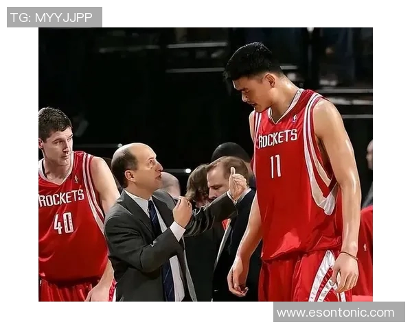 姚明在教练指导下的进球技巧与训练心得分享 姚明在教练指导下的进球技巧与训练心得分享