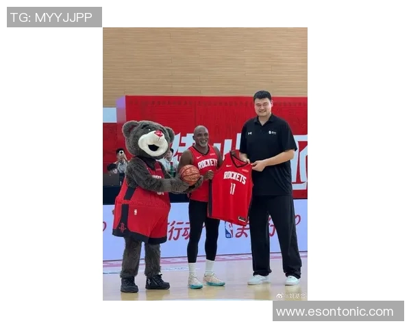 姚明与刘栩携手共进探索篮球与艺术的跨界融合之路