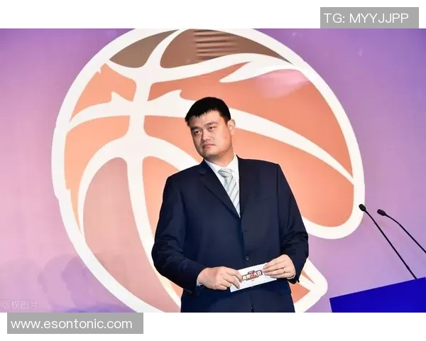 姚明跨界音乐之旅：从篮球巨星到音符舞台的华丽转身