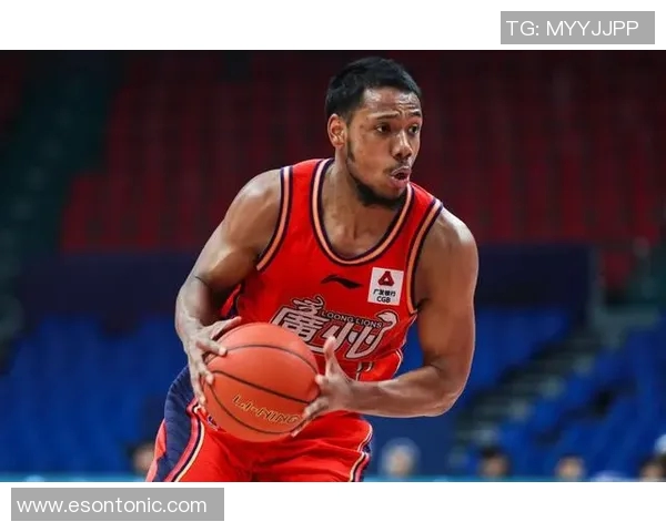 灵山篮球明星的崛起与梦想之路：从默默无闻到闪耀赛场的传奇故事